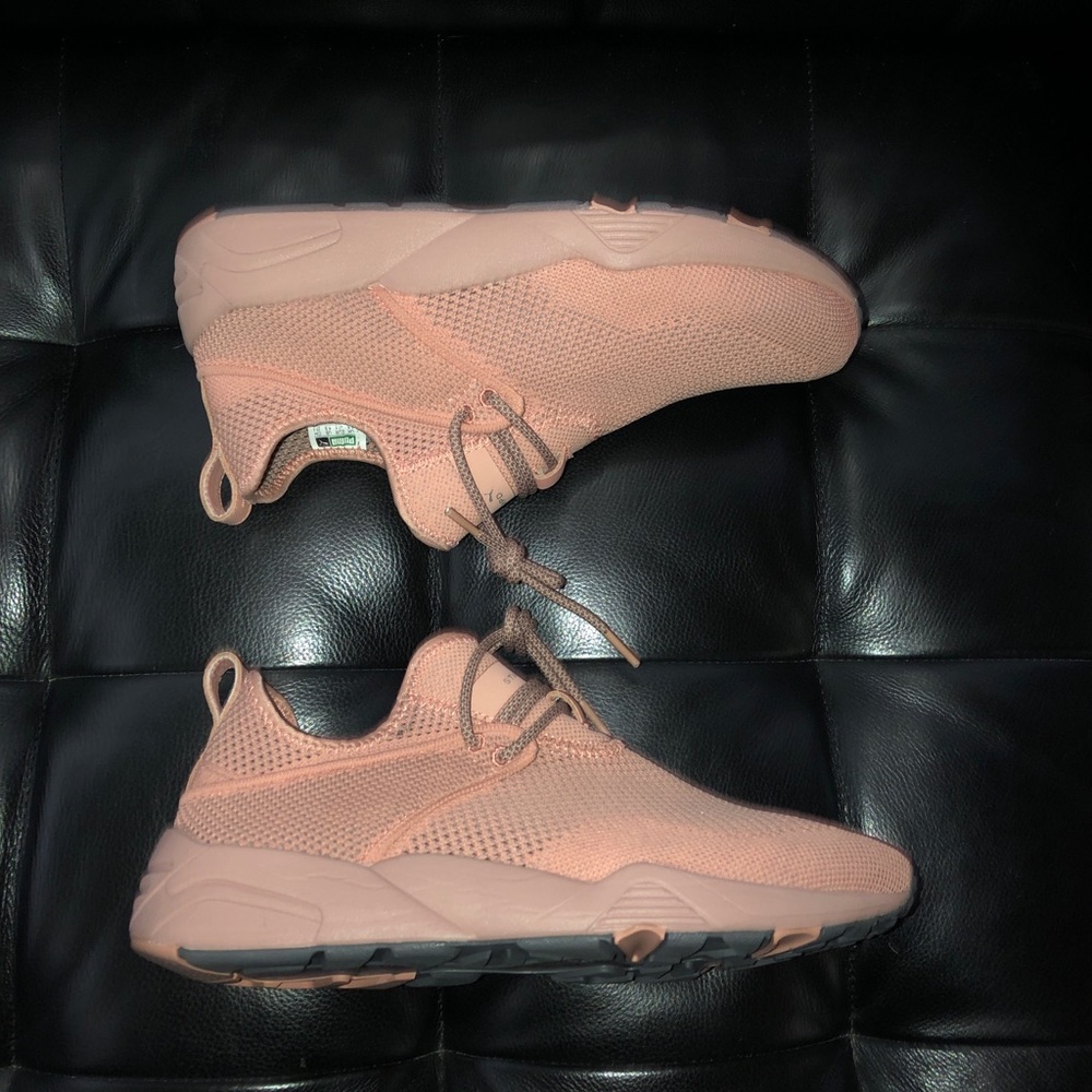 Puma Stampd Woven Shoe-Never been worn before